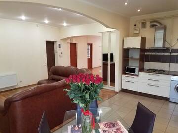 Фотографии Апартаменты Cozy Spacious Apartment г. Бендер (Молдова) №2 Фото Апартаменты Cozy Spacious Apartment г. Бендер 2